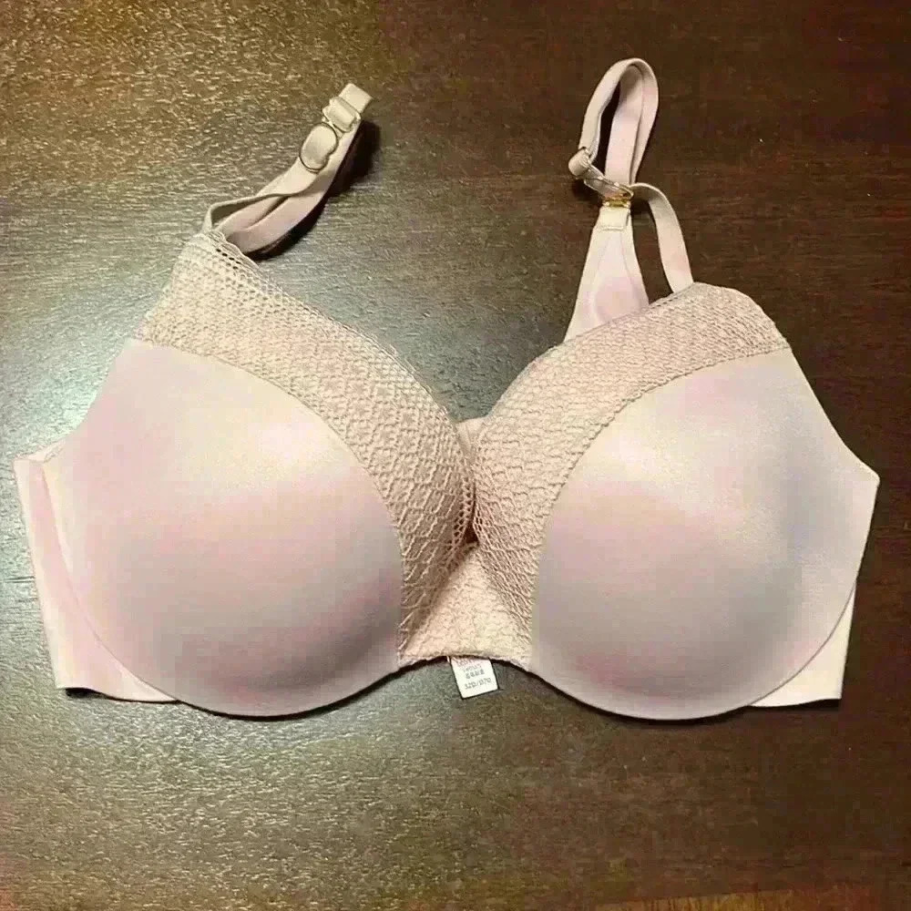 Victoria’s Secret bra
